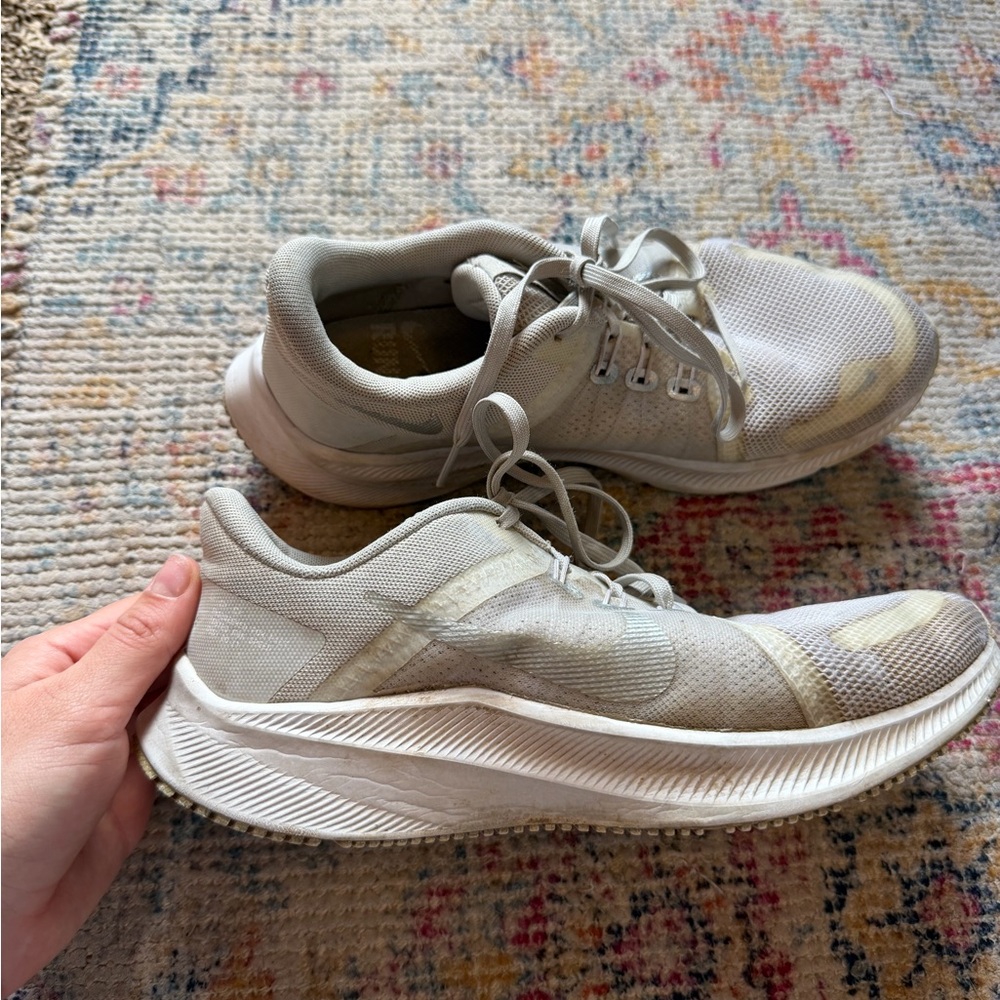 Nike Quest 4